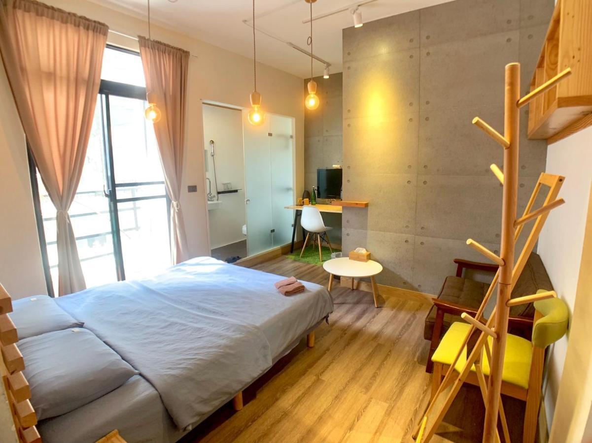Hinoki Mansion Hostel Tainan Exterior photo