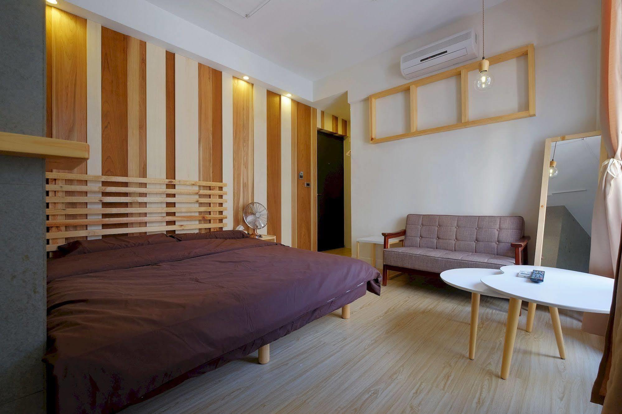 Hinoki Mansion Hostel Tainan Exterior photo